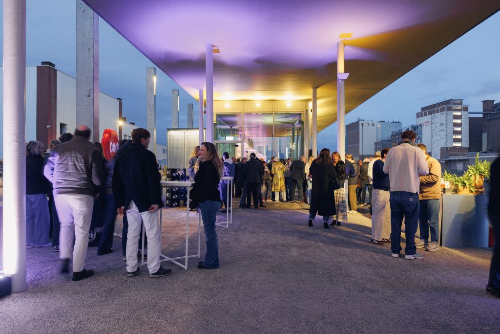 Flow Brussels, event venue along the Willebroek Canal